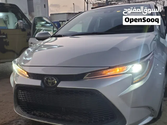 تم تخفيض تويوتا كورولا 2021 دقة خفيفه جدا البودي صبغ وكالة ما عدى الصدام الأمامي فقط.واااارد امريكي