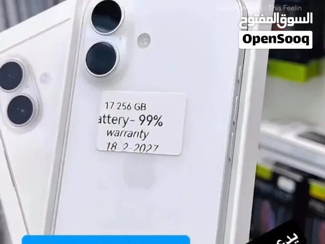 بسعر مميز ايفون 17 ذاكره 256 جيجا نسبة بطارية 99% هاتف بحالة الجديد