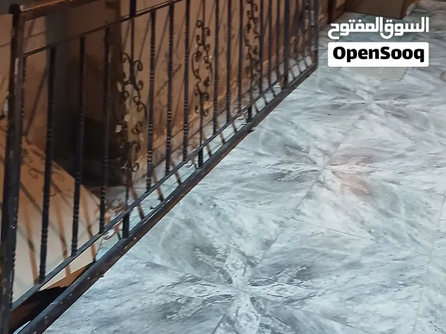 قرطون للبيع طرفين