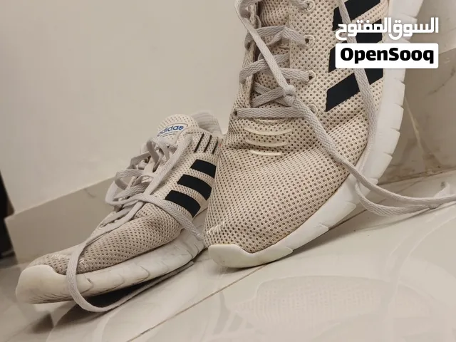 بوت adidas أصلي 100% للبيع بدل من 65 فقط ب 25 دينار
