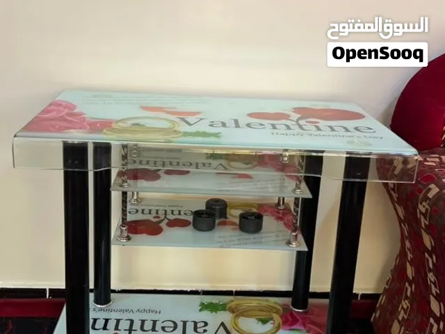 طاوله اربع طوابق زجاج نوعيه ممتازة