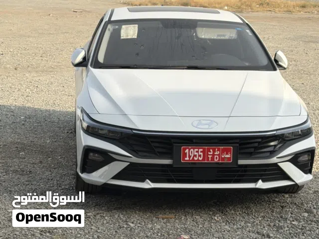 Sedan Hyundai in Al Batinah