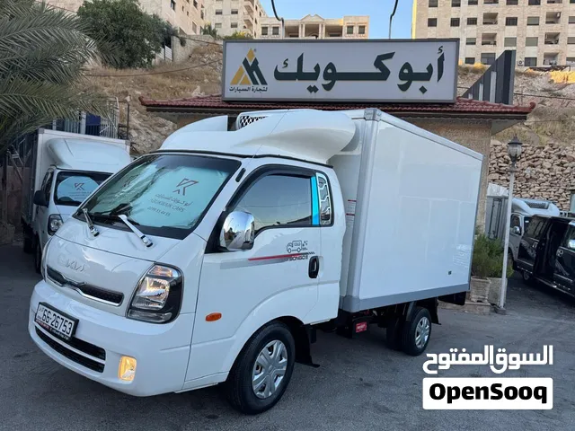 كيا بونغو 2023 ( تبريد وتجميد )  كوري  أصلي  جمرك حديث كاملة الإضافات لا تحتاج أي صيانة