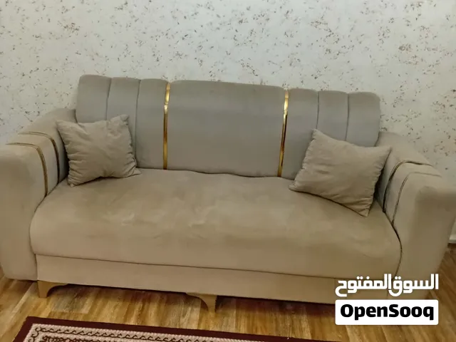 صالون للبيع انضيف