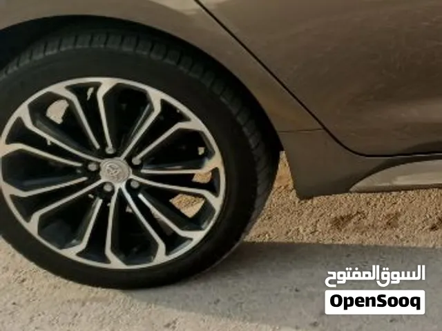 تويوتا كرولا