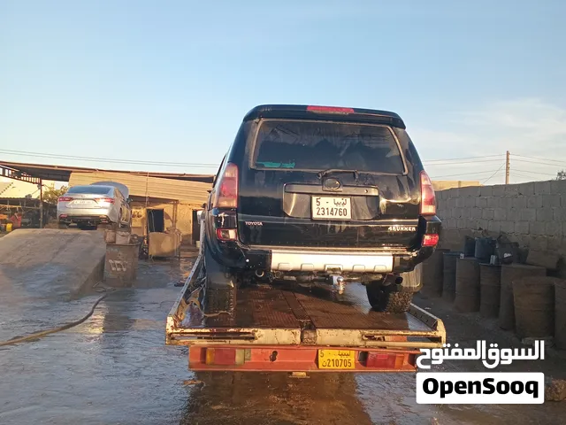 تويوتاء فور رانر لبيع قطع غيارها