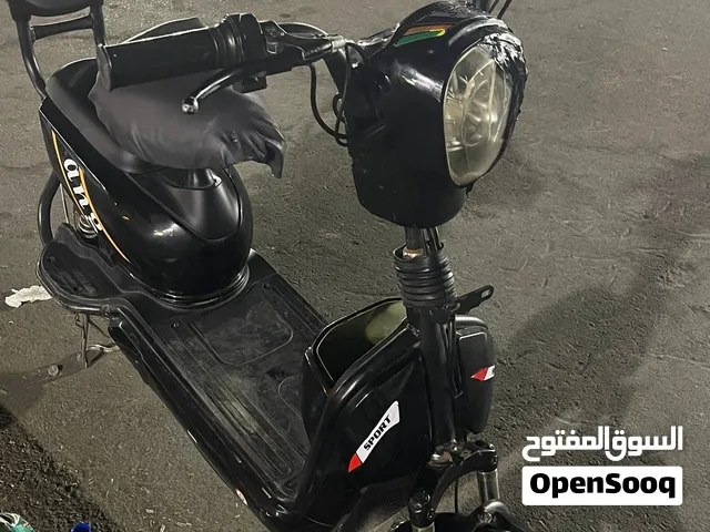 سكوتر كهربائي نظيف بسعر مناسب