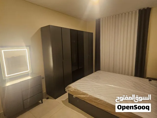 شقة مؤثثة للايجار 350$