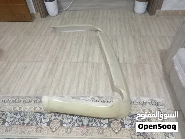 لحية تويوتا شاهينه خلفية