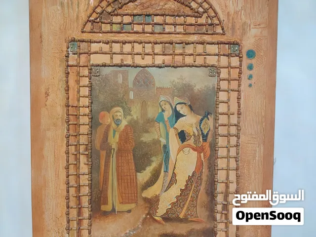 لوحه فنيه رسم يد مع زخرف
