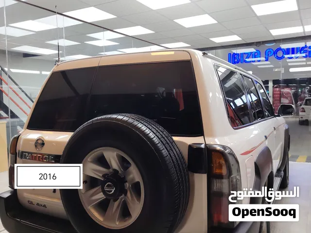 للبيع نيسان فتك 2016 جي ال جير عادي أصلي سياره نظيف جدا