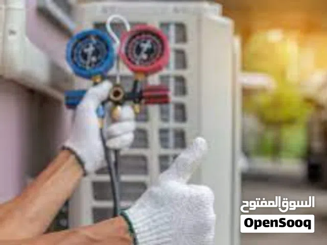 فني تكييف وتبريد