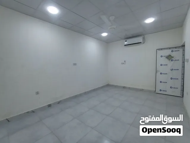 بيت حديث طابقين للايجار في التحسينية يؤجر للشركات و المكاتب الرسمية و الموظفين و العوائل موقع تجاري