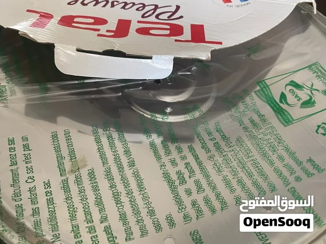 فرصة ذهبية  لعشاق الجودة والفخامة طنجرة Tefal الفرنسية الأصلية 9 لتر جديدة بالكرتونة للبيع  بسعر مغر