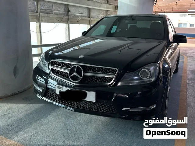 Mercedes-Benz C350 Sport – A True Driver’s Car  2013  GCC Spec