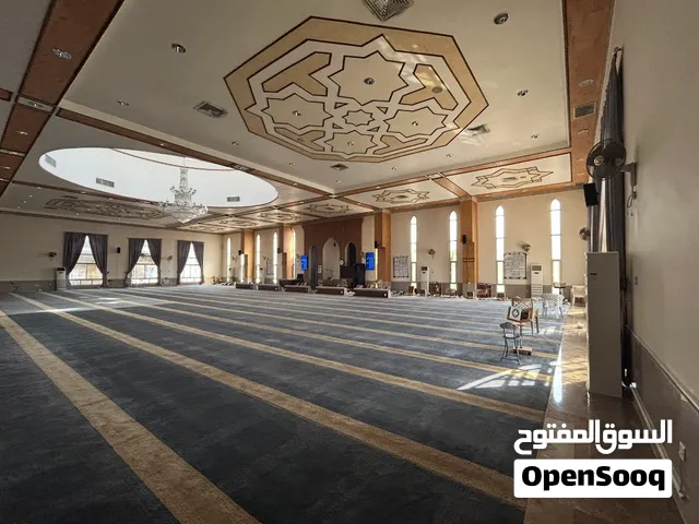لطلبة كلية العمارة تدريس الرسم والمساقط والمجسمات والايزومتري والاوبليك