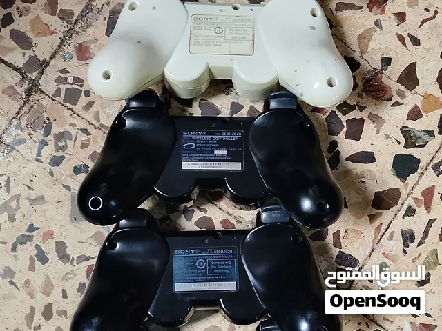 ايديps3 اصلي مش تقليد اللي بيجو مع الجهاز شغالات مية بالمية الحبة ب9د واللي بدو أكثر من حبة بنراعيه