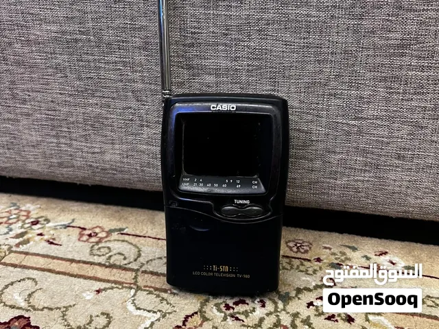 تليفزيون جيب محمول ملون بشاشة LCD من ماركة كاسيو، طراز Casio TV-980
