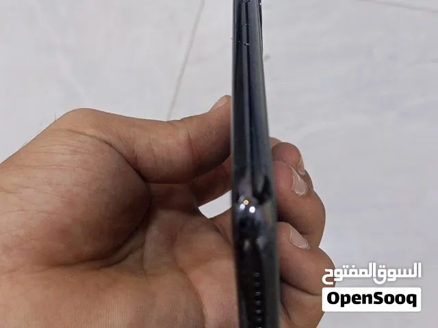 ايفون 11 برو ماكس المكان بغداد