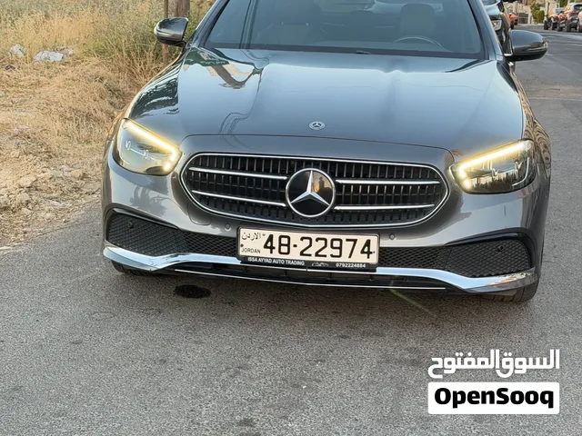 Mercedes Benz - E200 فحص كامل  عداد 73 الف