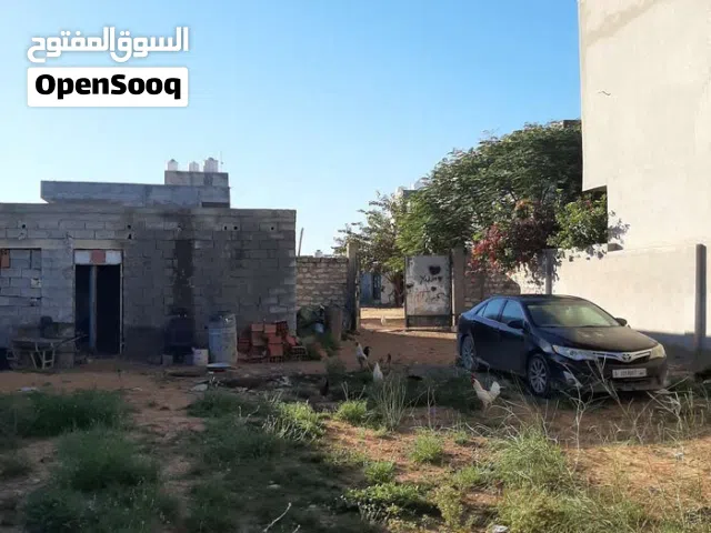 مخزن عبارة عن استراحة هيكل في منطقة الكحيلي 500 متر مسورة