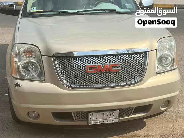 Used GMC Yukon in Basra