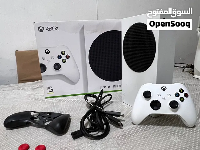 xbox series s للبيع جهاز جديد لوك ستيكر اصدار 2024 كامل مع الملحقات