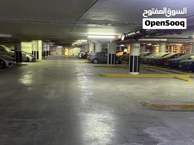 مستودعات ومواقف للتأجير