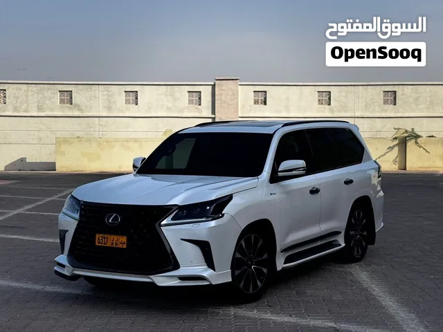 تأجير سيارات في عُمان  أسطول متنوع من السيارات الفاخرة وSUV والسيدان والاقتصادية car rental