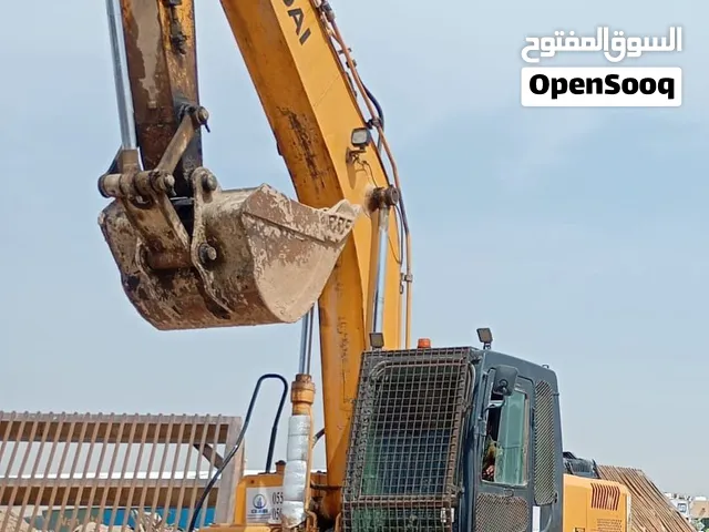 بوكلين هونداي 220 للايجار اليومي والشهري