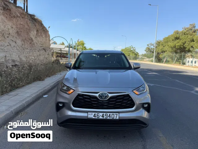 Used Toyota Highlander in Amman