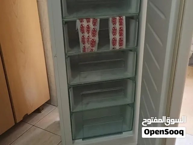 فريزر ساميكس 6 ادراج بحالة ممتازة