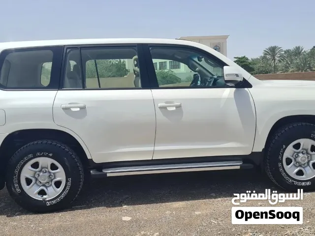 Toyota Landcruiser 2019 for urgent sale. Excellent conditions.  NO ACCIDENT – GCC – OMAN