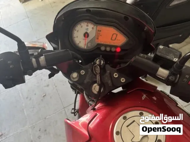 بجاج بولسر رياضية مستعملة موديل 2019 بمحرك 150 سي سي لسه عامل عمرا  مع رخصة سارية شهر 5 2027