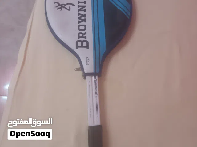 مضرب تنس جديد