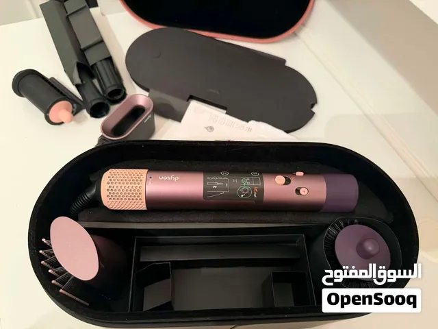 مصفف الشعر Dyson Airwrap الأصلي الإصدار الحذيث جاهز لتسليم الفوري
