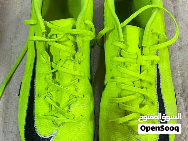 حذاء كرة قدم zoom vapor 16 academy  اصلي ( مستعمل) mercurial مقاس 42