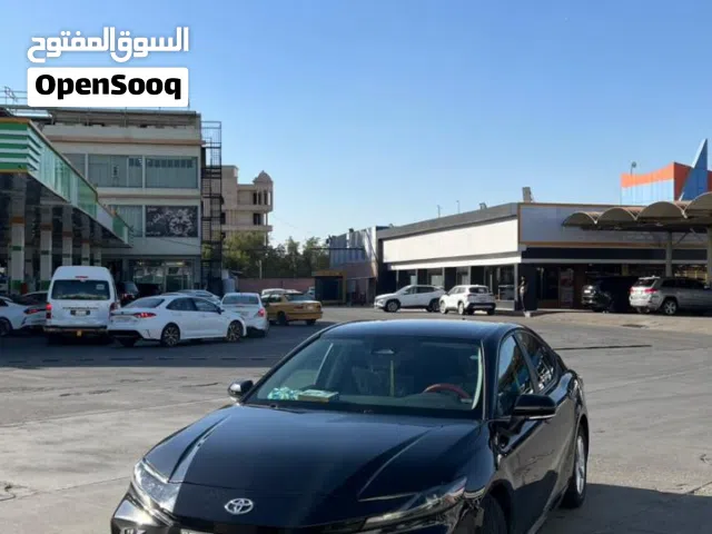 تويوتا كامري 2025 اسود
