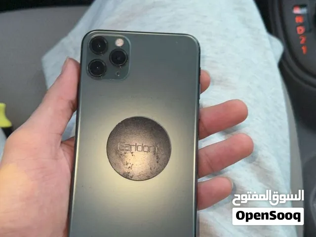 للبيع ايفون بحالة جيدة ما يشتكي من شي اموره طيبه الي بيخلص اليوم له سعر خاص