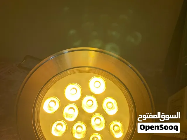 تتوفر لدى الشركة أنارة نوع سبورت لايت جديد مختلف الاحجام LED الاصلي وبأسعار مناسبة ونوع أصلي