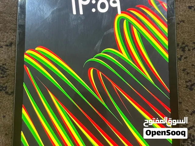 أيباد 7 نظيف مع قلم  و كڤرين