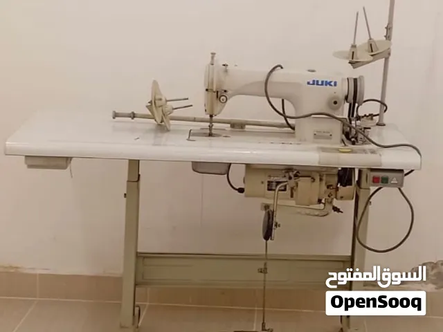 مكابن خياطة مستعملة بحالة ممتازه