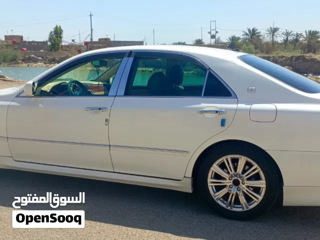 سياره شاهينه للبيع