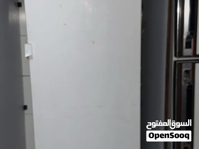 فريزر عمودي ماركلة Beko موديل FDS لون ابيض
