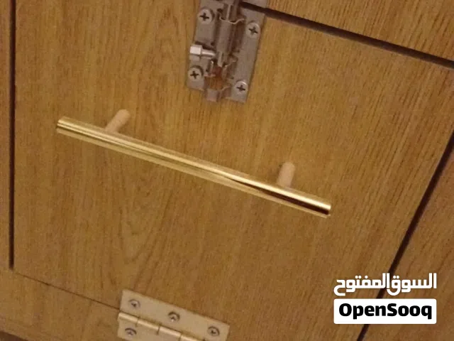 بيت قطط اربع طوابق مستوئ عالي وجميل ابواب زجاجيه هيدروليك واظاءه  مستشعر