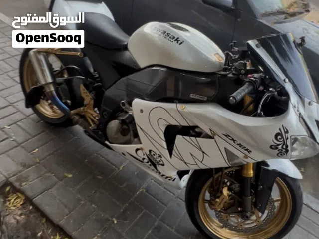 Zx10r 1000cc  الف سيسي Zx10r
