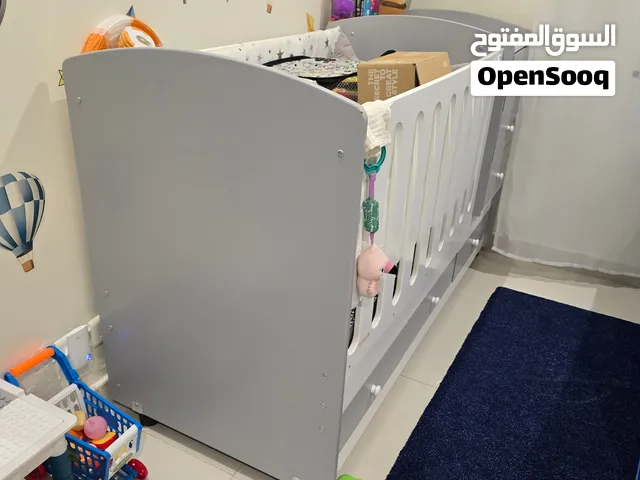 سرير اطفال جديد من مامز وورلد Mums world