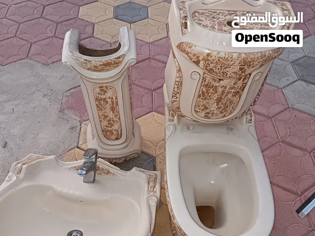 طقم لي الحمام