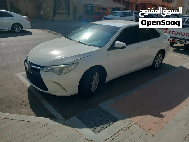 للبيع تويوتا كامري 2017 موديل بحالة ممتازة