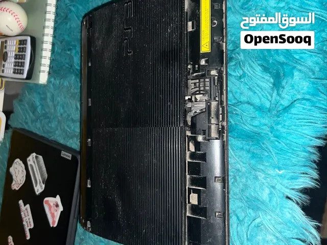 بلايستيشن 3 للبيع بسعر لقطه, وقابل للمفاوضه بشكل كبير و عليه اكثر من30 لعبه